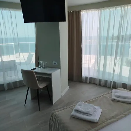 Готель Elite Family 2*